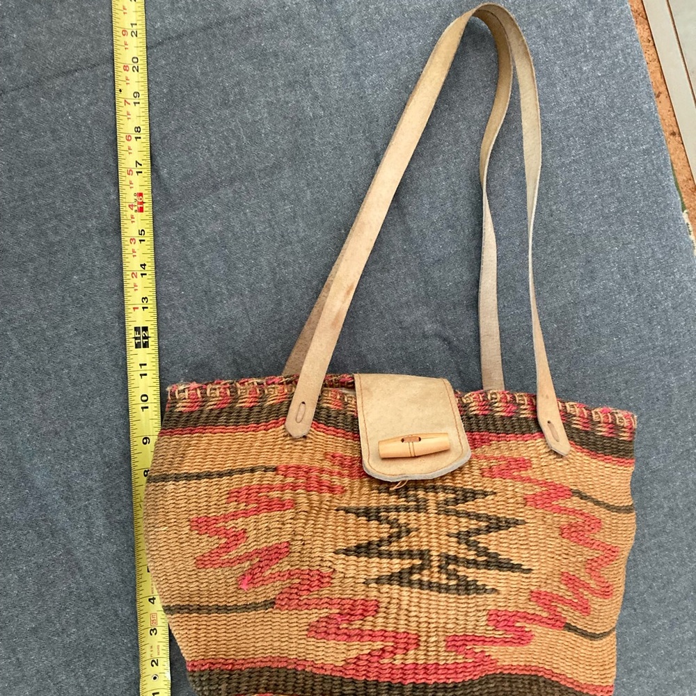 Vintage woven sisal market tote bucket bag. Jute, raffia - Picture 7 of 12
